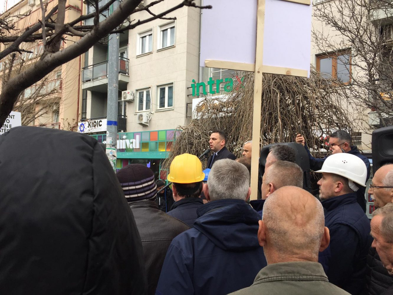 Sindikata e Re e KEK ut paralajmëron protestë para zyrave të korporatës  kërkon rritje pagash