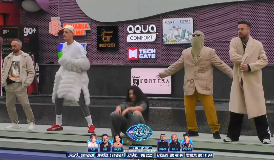 Banorët ndezin atmosferën me këngën e Ibros (VIDEO)