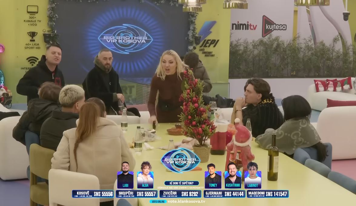 te-gjithe-jeni-fake-benita-iu-kthehet-keq-banoreve-video