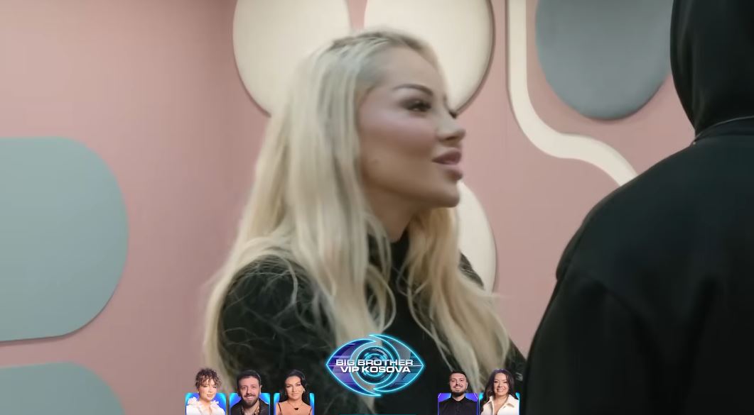 e-mbys-e-dal-nga-shtepia-benita-eskalon-kundrejt-elijones-video