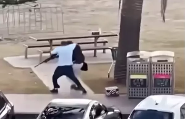 Familja e Ahmed al Ahmed zbulon pse ai rrezikoi jetën për të çarmatosur të dyshuarin në Sydney