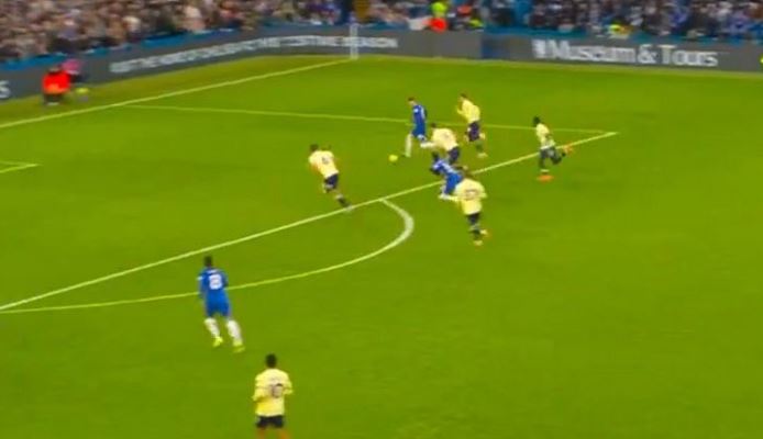 Palmeri kthehet rrëmbyeshëm  shënon gol ndaj Evertonit  VIDEO 