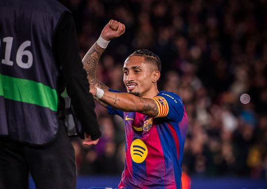 Raphinha ia sjell fitoren Barcelonës