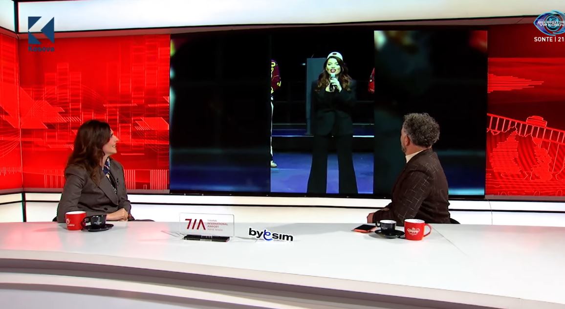 Çitaku për këngën Llalloshi ia kushtoi Kurtit  Veç në Kore të Veriut ndodh  VIDEO 