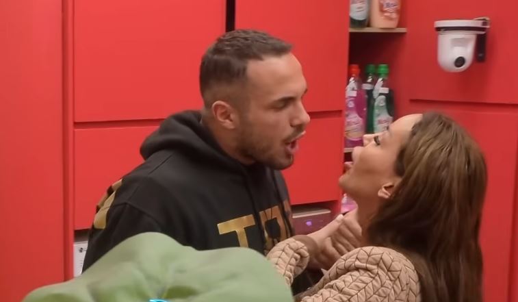  Kapen  Edi dhe Fjolla  banorët ndërhyjnë në mes   VIDEO 