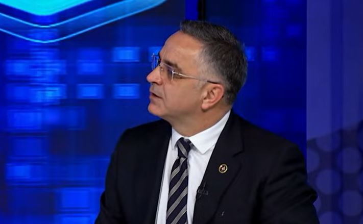 Tahiri: Ministrat e Kurtit do të mbahen mend si më të dobëtit (VIDEO)