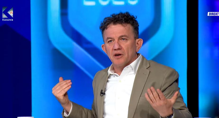 Buzhala  Abdixhikut  Duhesh me shku  ma poshtë s un bjen 