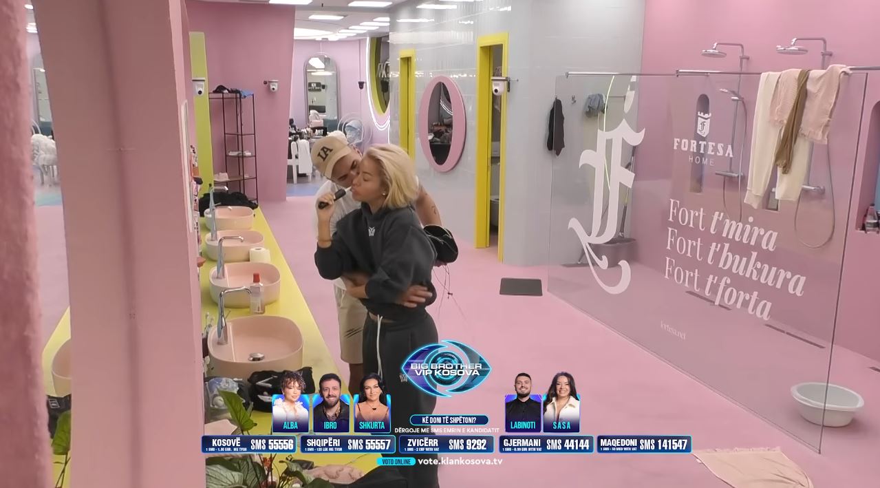 dita-per-dolcen-dhe-edin-nis-me-puthje-e-perqafime-video