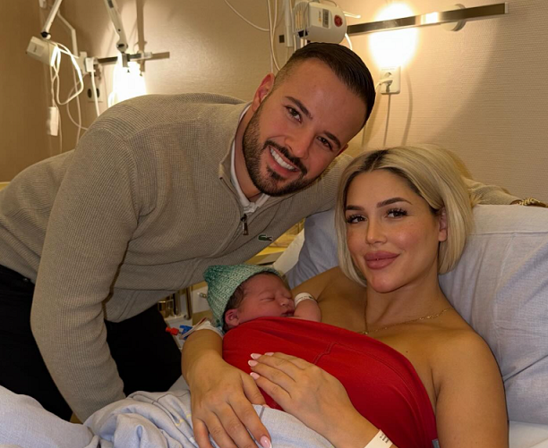 Doresa sjell në jetë djalin e katërt  burri i blen Rolex  VIDEO 