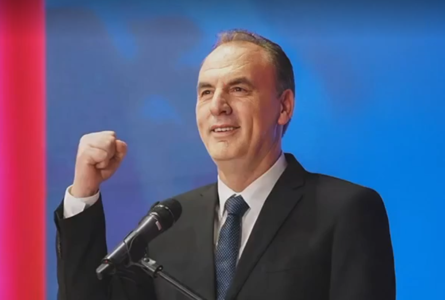  Bashkë e çajmë rrethimin   Nisma intensifikon thirrjet për votë për Fatmir Limajn