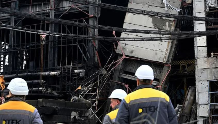 Ukraina po përpiqet të mbajë ndezur dritat nën sulmin rus, thotë shefi i energjisë