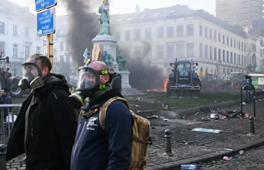 BE shtyn marrëveshjen tregtare me Mercosur mes protestave të fermerëve