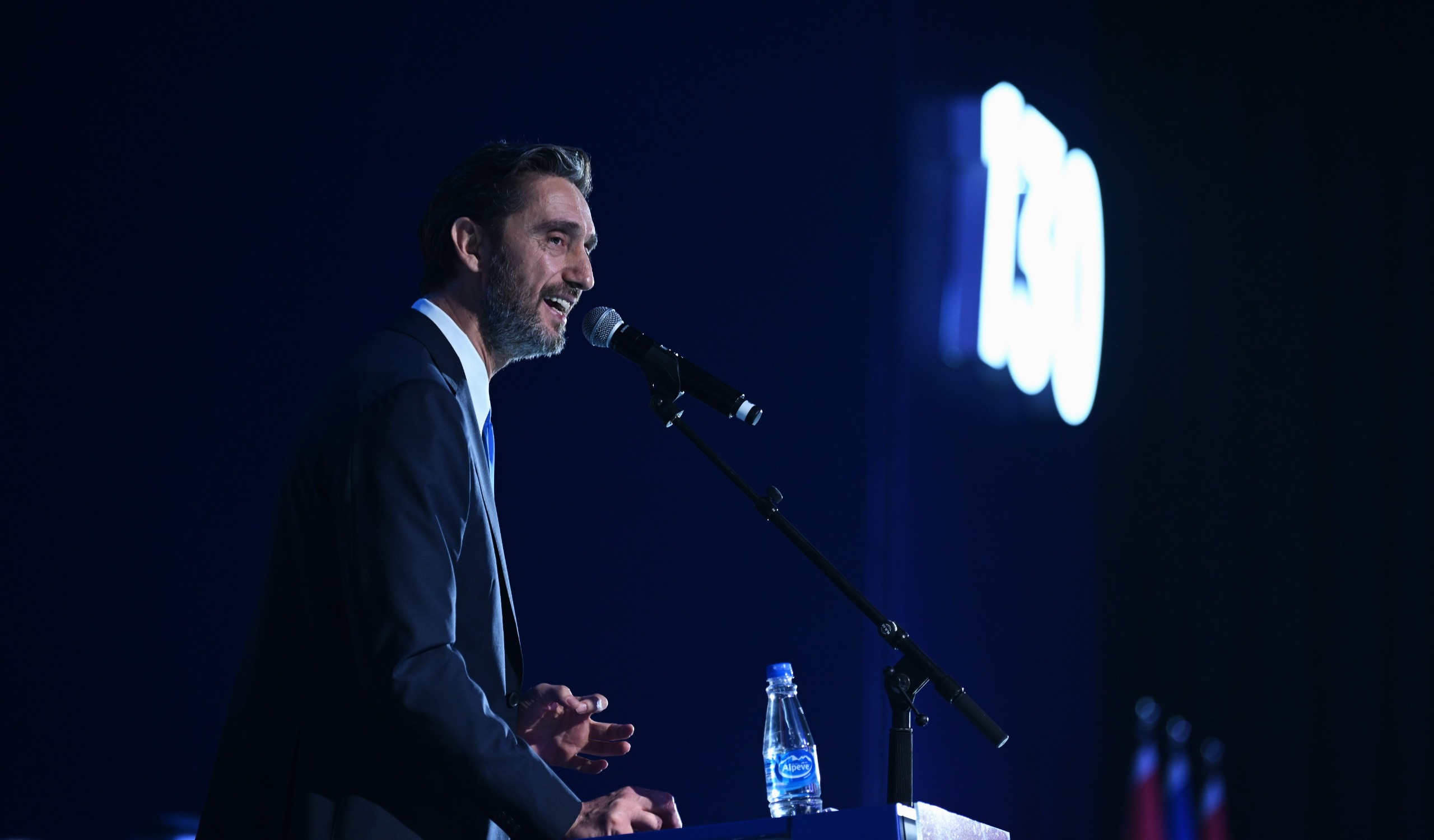 Ismaili në tubimin përmbyllës  Bedri Hamza mishëron idealin për një Kosovë të bashkuar dhe të zhvilluar