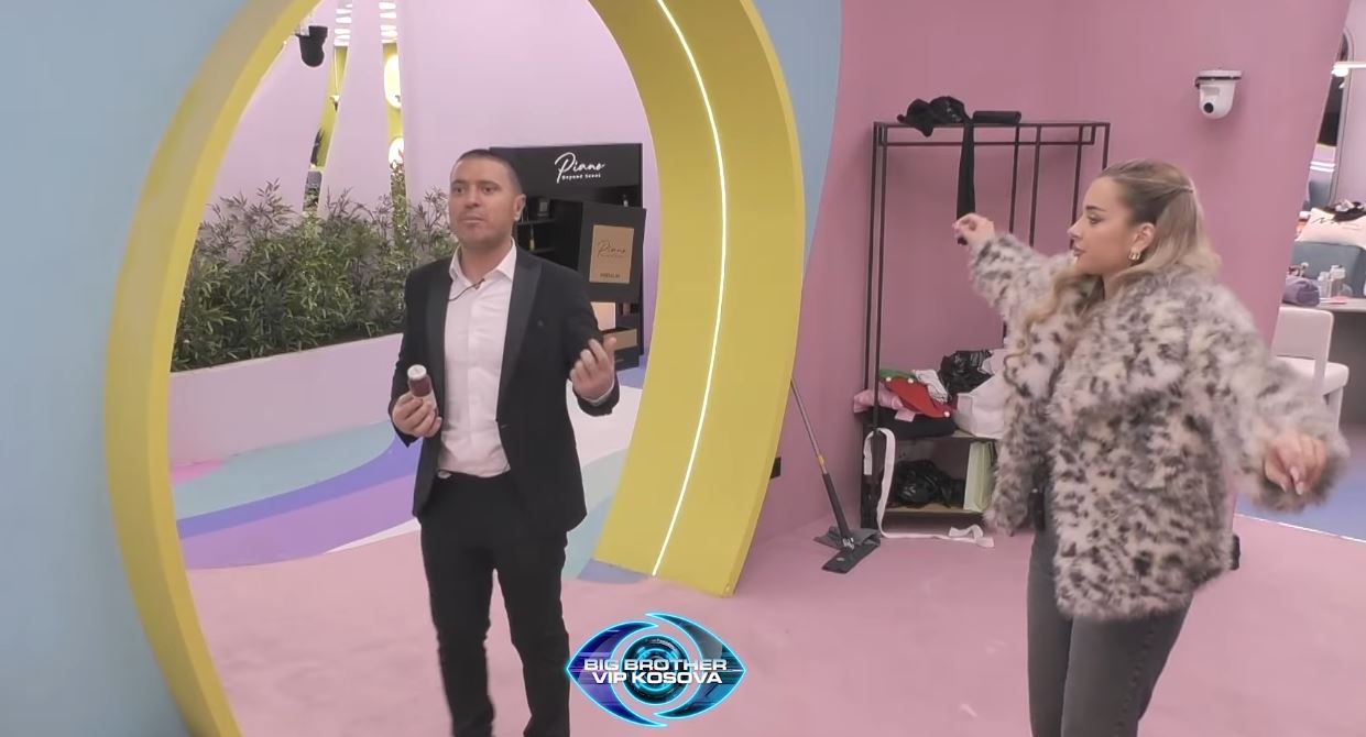  Këtu mundesh me rrejt  por publiku i di gjërat   Labi i ashpër me Elijonën  VIDEO 