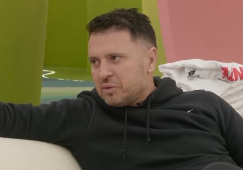 Labi flet për thashethemet se ka dashnore  tregon se çka ndodhi me gruan e tij  VIDEO 