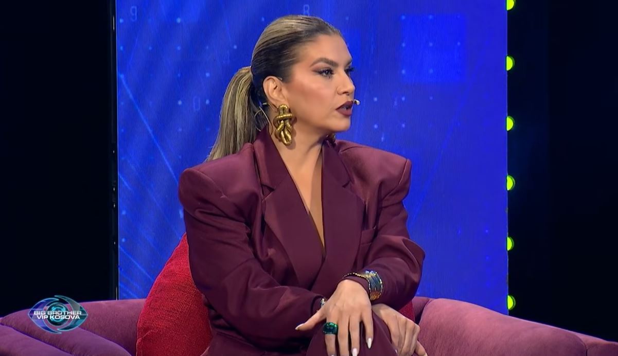 Leonora sqaron deklaratën e saj që bëri bujë  Prindërit të bëjnë kompromis për fëmijët  VIDEO 