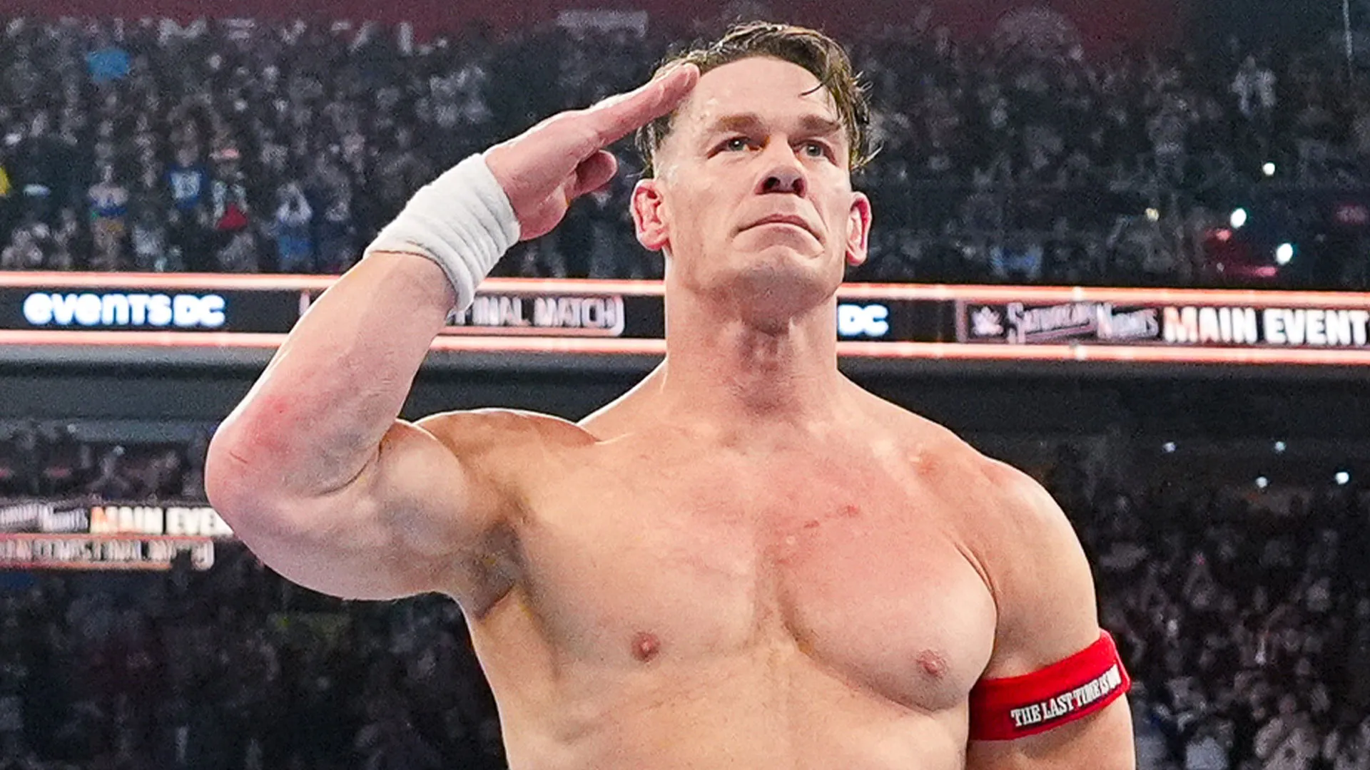 Momenti i prekshëm kur John Cena përshëndetet nga wrestlingu  VIDEO 