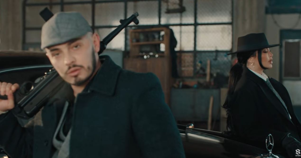  4 pyetje    Publikohet projekti i Dafina Zeqirit dhe Marinit  VIDEO 