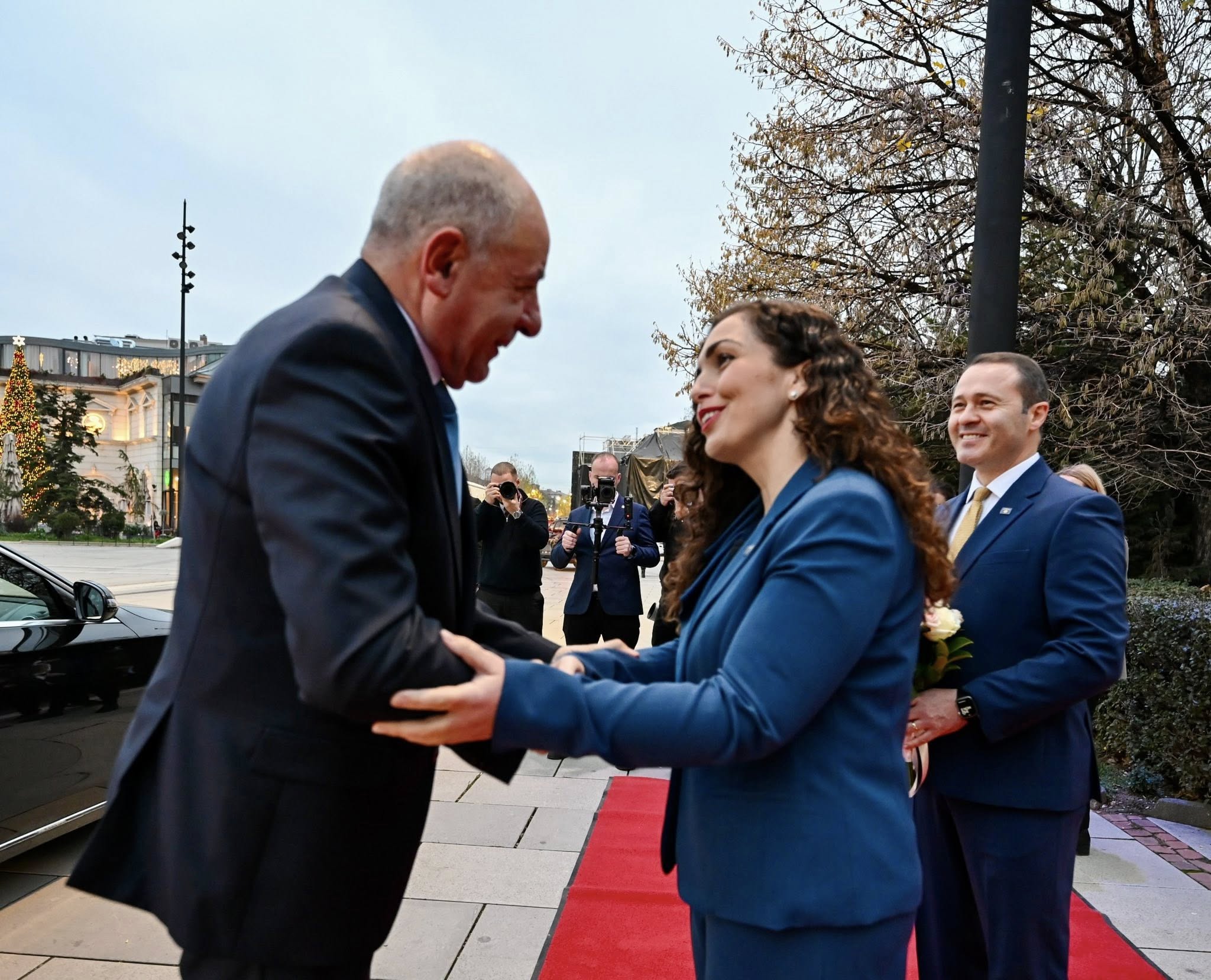 Osmani nënvizon rëndësinë e mbështetjes së Hungarisë për heqjen e masave të BE së ndaj Kosovës