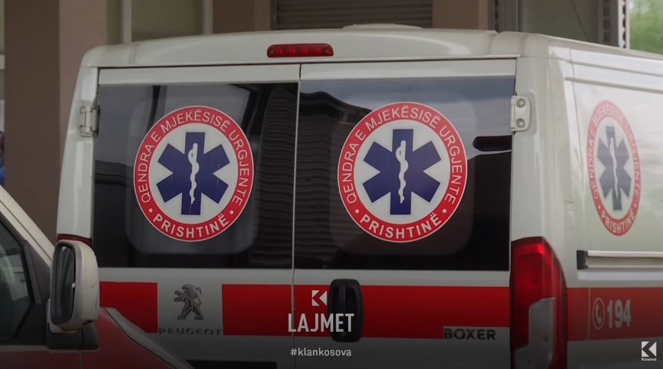 Incidenti në Veternik: I ra thikë motoristit “veç” pse ia zuri rrugën (VIDEO)