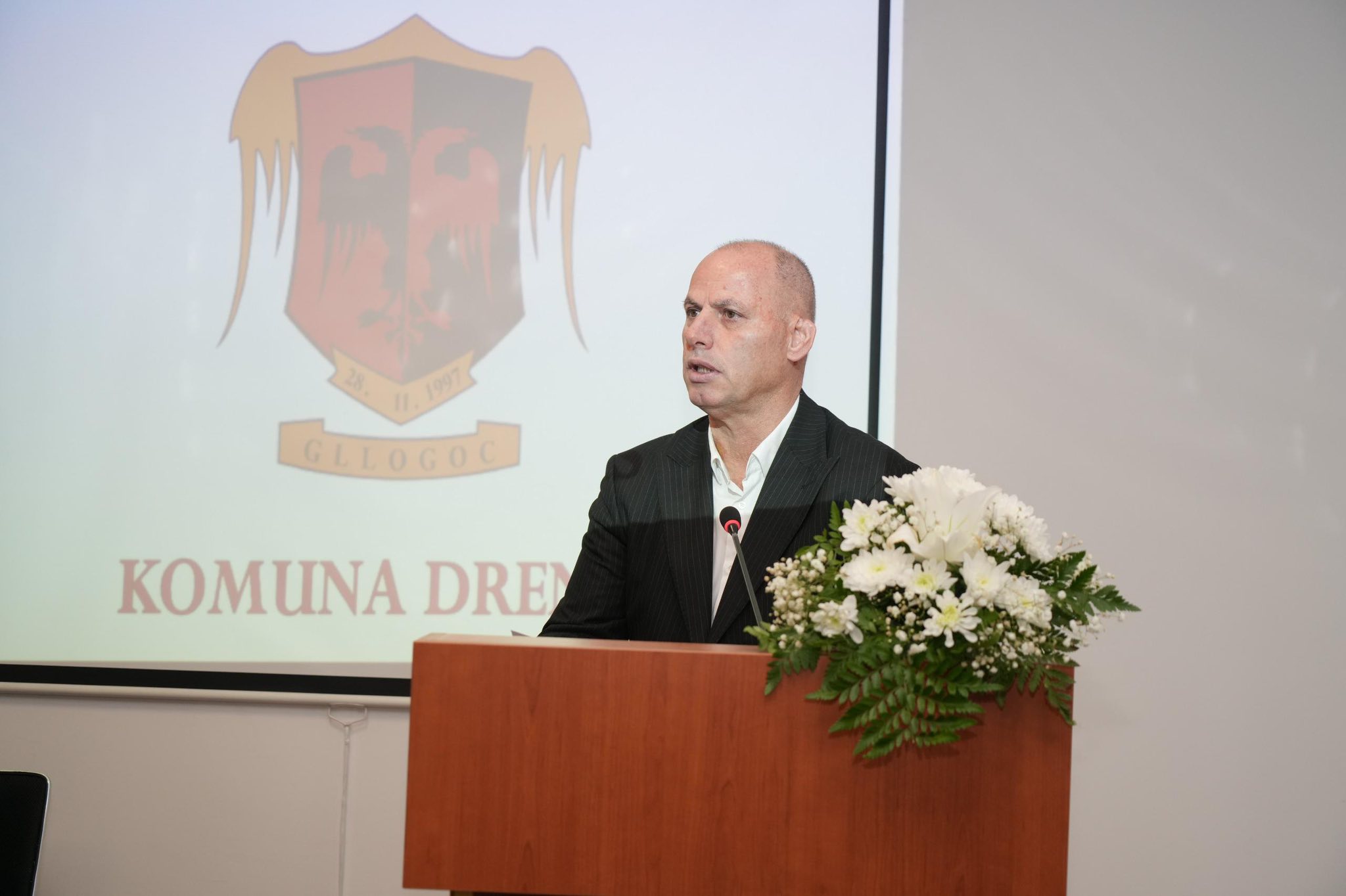 Lladrovci uron Vitin e Ri 2026  Paçit shëndet mirëqenie e sukses