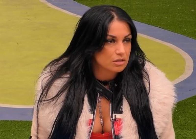 Shkurta për Labin  Ka ardhur për të më thumbuar mua  asgjë s i kam bërë  çka do t i bëjë  VIDEO 