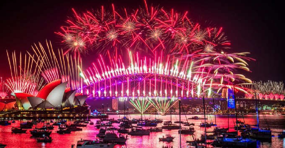 Viti i Ri arrin në Australi mes dhimbjesh për 15 viktimat e Bondit