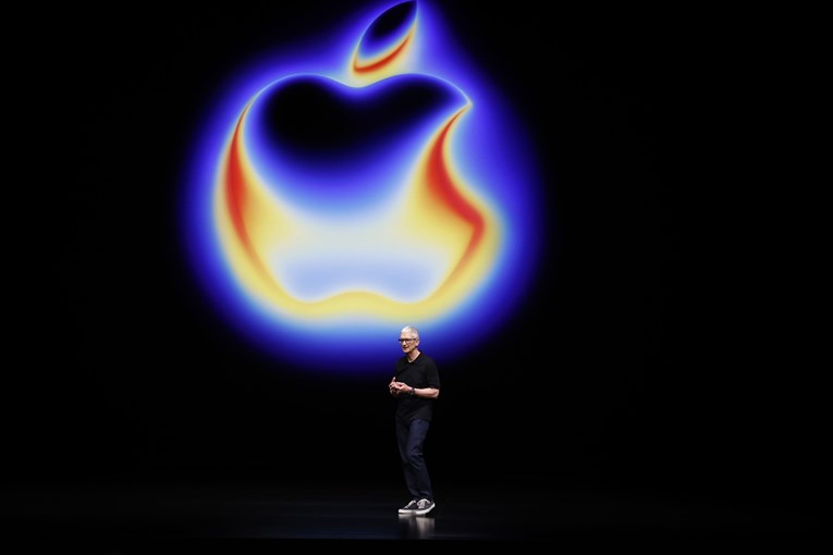 Shumë largime  çfarë po ndodh me Apple 