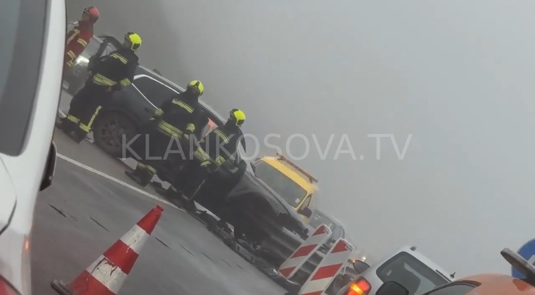 dy-persona-te-lenduar-nga-aksidenti-ne-ibrahim-rugova-video