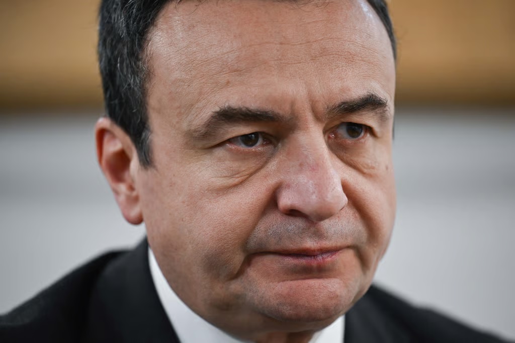 revista-amerikane-politico-kurti-nje-populist-qe-e-ka-izoluar-kosoven