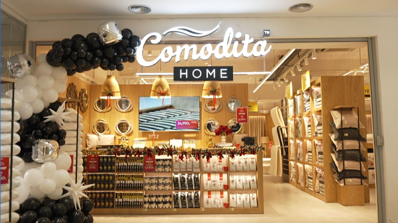 Comodita Home nr  103  zbarkon  në Peshkopi  gëzohen fort banorët  VIDEO 