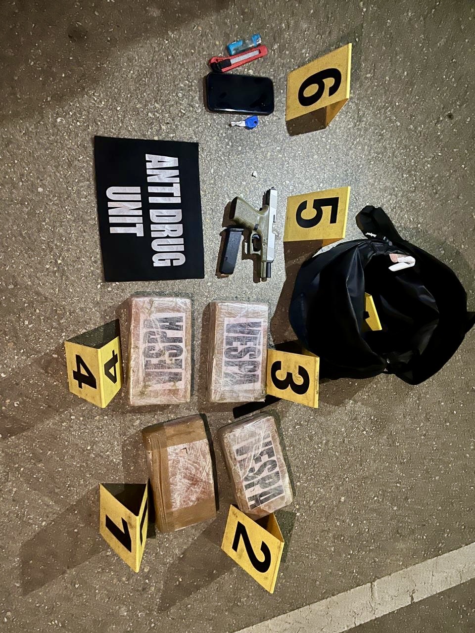 Policia në Ferizaj konfiskon mbi 4.6 kg kokainë dhe arreston katër të dyshuar