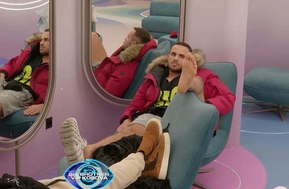 Edi  Po supozoj që dikush i ka ndërhyrë Dolces në lojë  VIDEO 