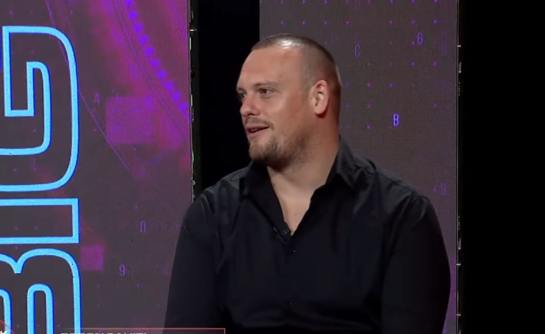 A do të futej Egzoni brenda shtëpisë së BBVK   VIDEO 