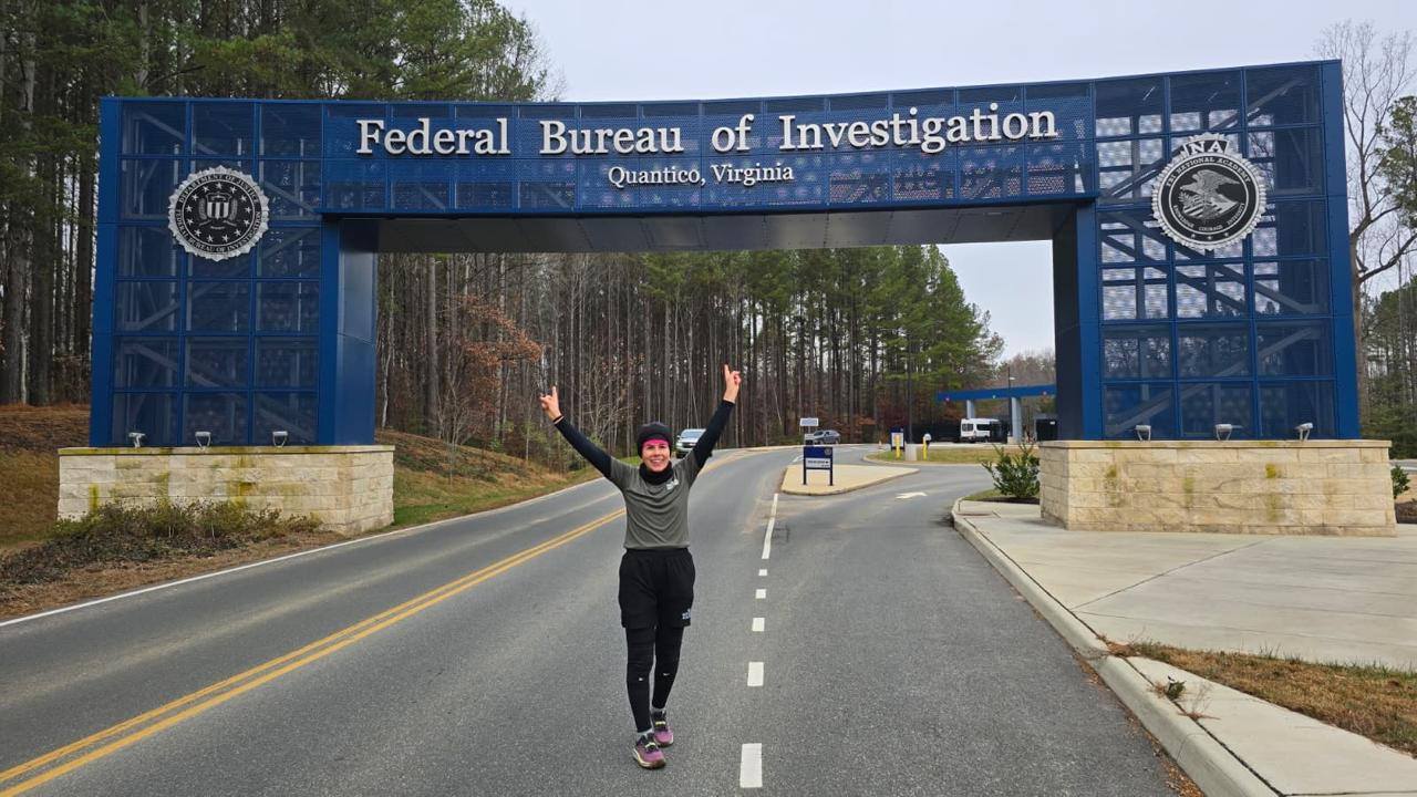 Diplomoi në Akademinë e FBI së  policja kosovare urohet nga Ambasada e SHBA së