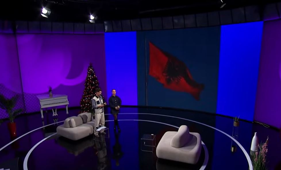 E dhimbshme  mërgimtarja flet në Weekend   Më kanë vdek të dy prindërit  s kam pse me ardhë në Kosovë   VIDEO 