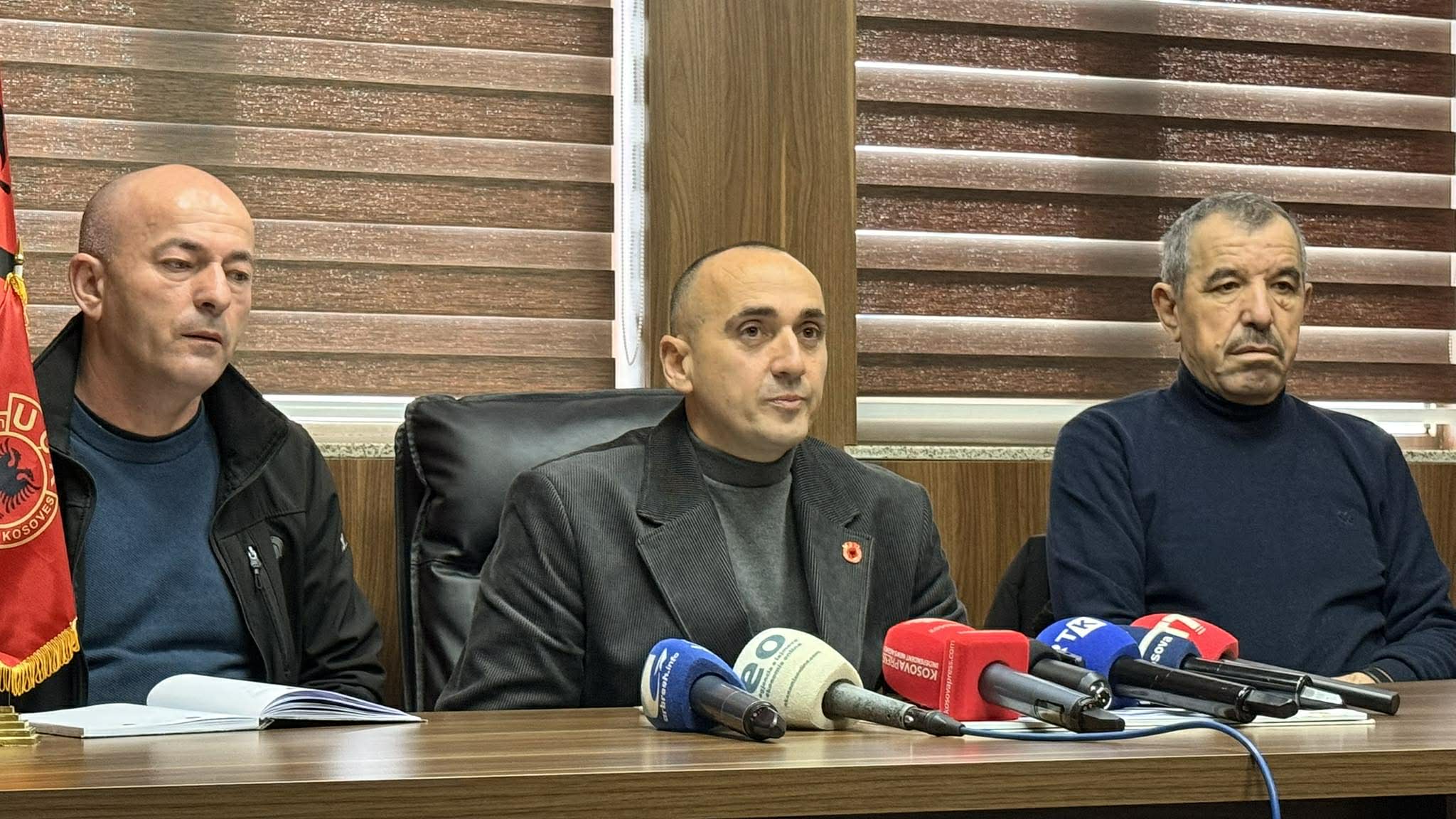 Veteranët e UÇK-së jashtë Këshillit Shtetëror, krijojnë një paralel, Syla: U obliguam…