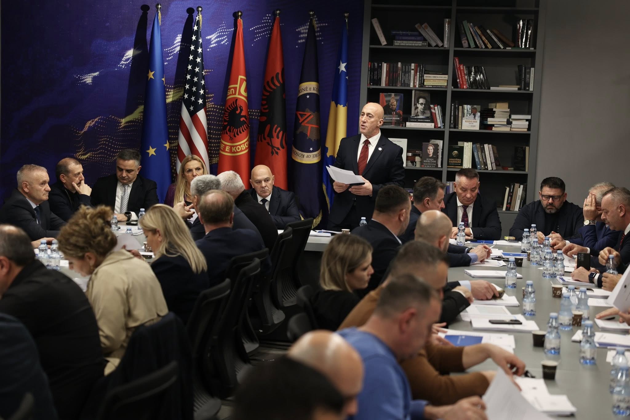 haradinaj-nominohet-per-kryeminister-aleanca-ne-zgjedhje-niset-krah-teje-per-rikthim-te-normalitetit