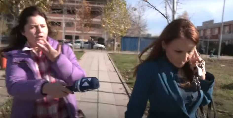 Bordi i ShSKUK ‘dergjet’ në leksione për mediat pas raportimit të Klanit për dializën