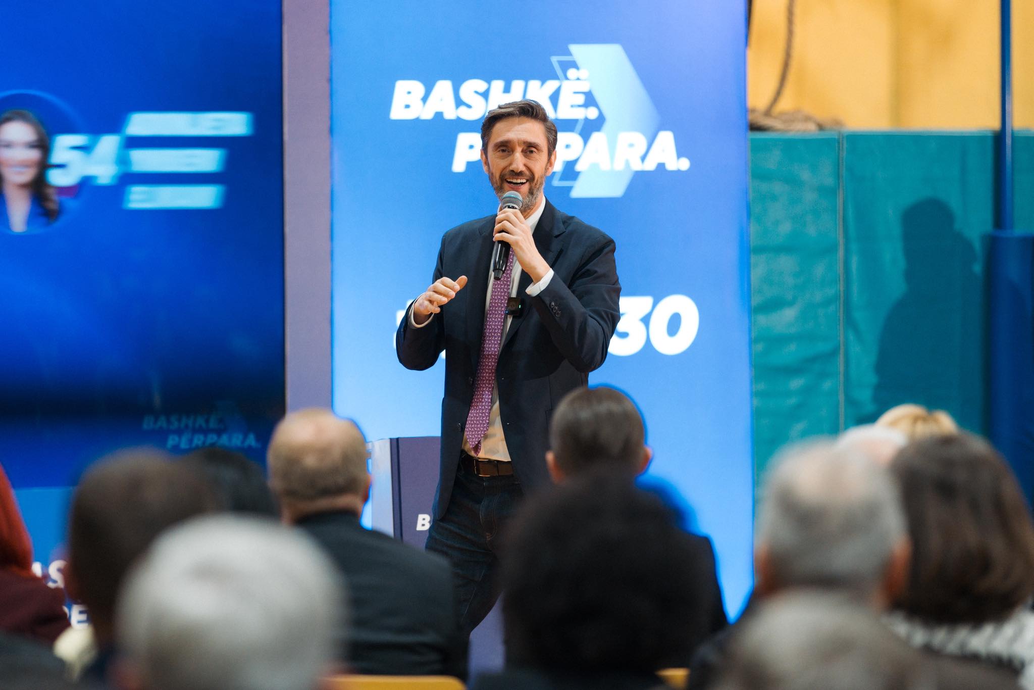 Uran Ismaili  Fondi i Papunësisë do ta mundësojë 80  të pagës për 6 muaj pasi mbetesh pa punë  VIDEO 