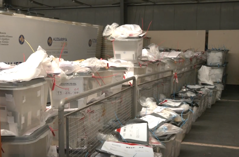 Rinumërimi i të gjitha votave  Procesohen 937 vendvotime nga 2557 gjithsej