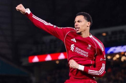 A po kthehet Liverpooli  Ekitike gjen golin në minutën e parë  VIDEO 