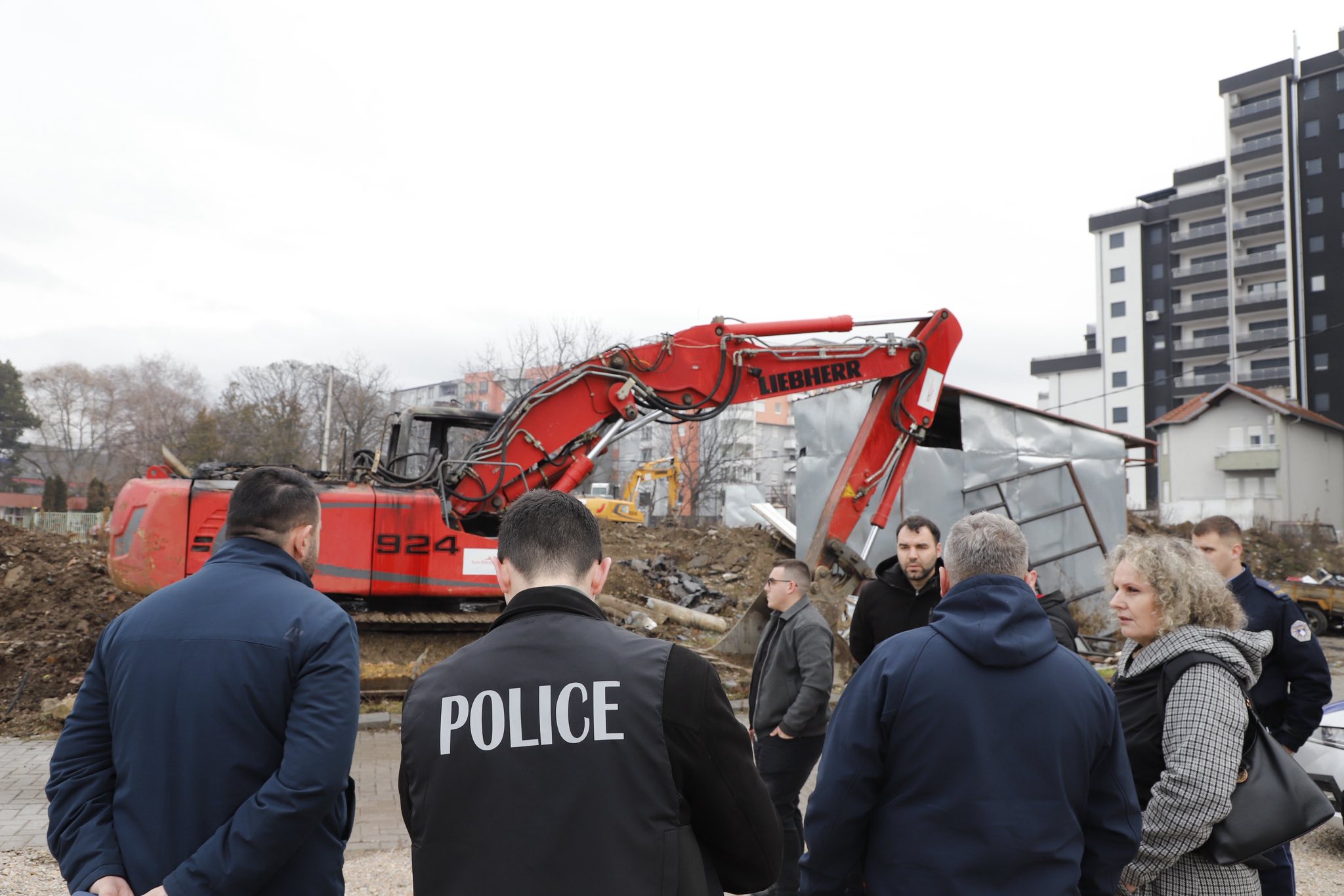 Digjet bageri i kompanisë që rrënoi objektet pa leje në Mitrovicë