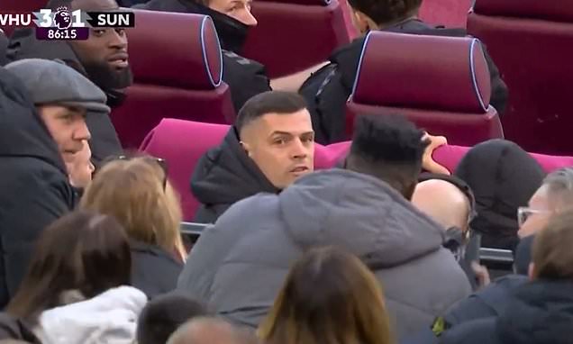 Zbulohet si rrodhi ngjarja në ndeshjen West Ham-Sunderland, ku Xhaka u pa i acaruar