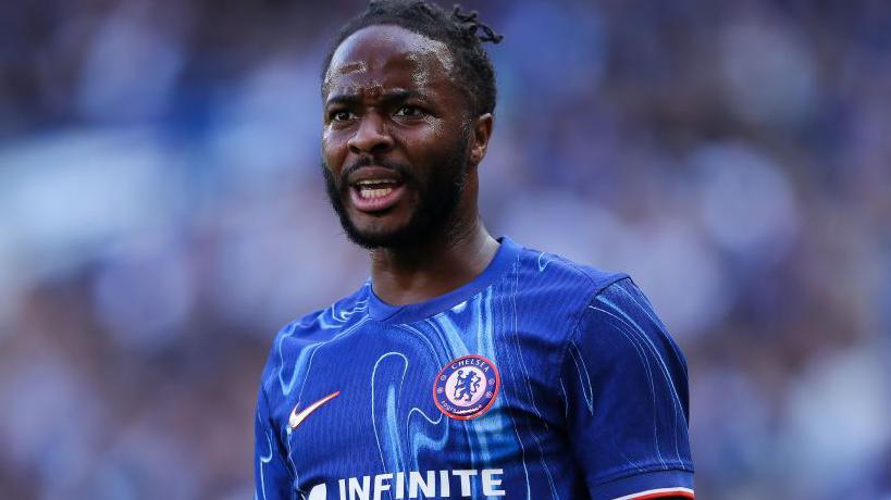 Napoli ndjek Raheem Sterlingun