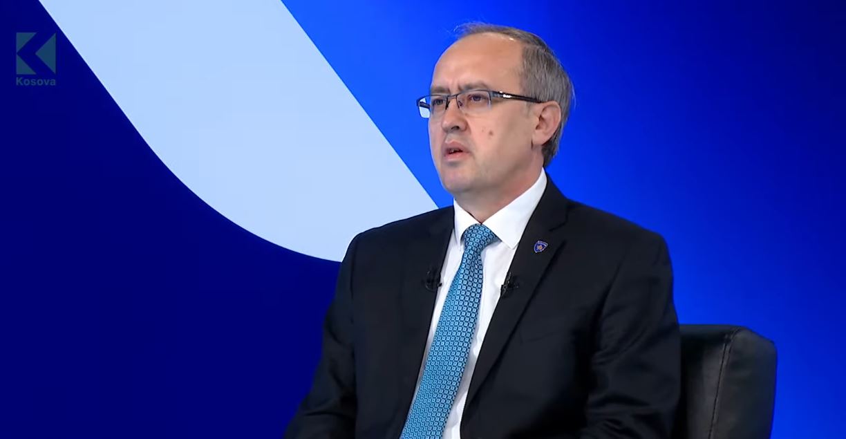 Hoti: Katër herë në 4 vjet u shtrenjtua energjia elektrike