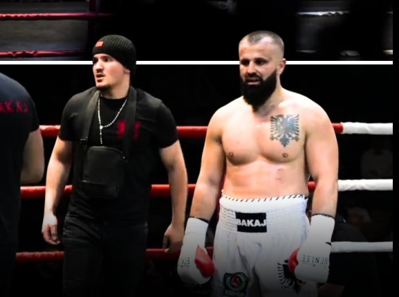 Fitorja e radhës  Bakaj shumë i fortë për kundërshtarin kolumbian