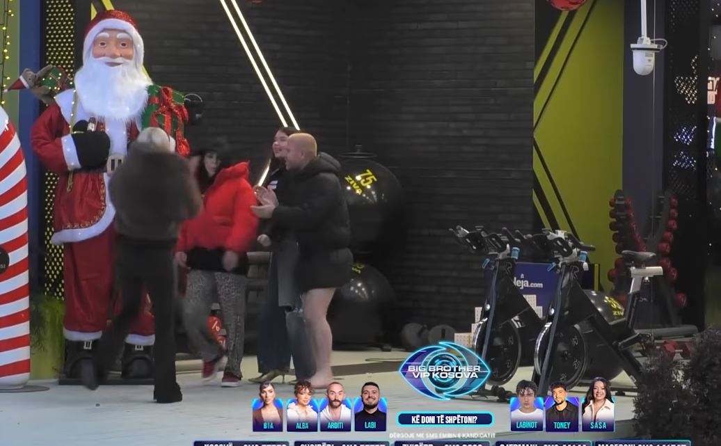  Halla e madhe   Labi  Alba dhe Benita e përndjekin Fjollën  VIDEO 