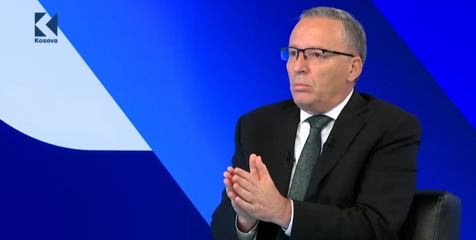 I ashpër me bashkpartiakët  Hamza  Nëse konstatohet vjedhja e votave s duhet ta pranoni mandatin  VIDEO 