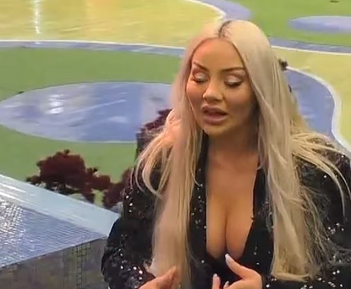  S ke respekt për veten    Nuk lejoj të më kapin meshkujt    debat mes Benitës dhe Albës  VIDEO 